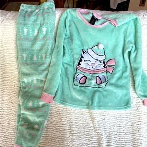 Joe Boxer pajama/lounge set